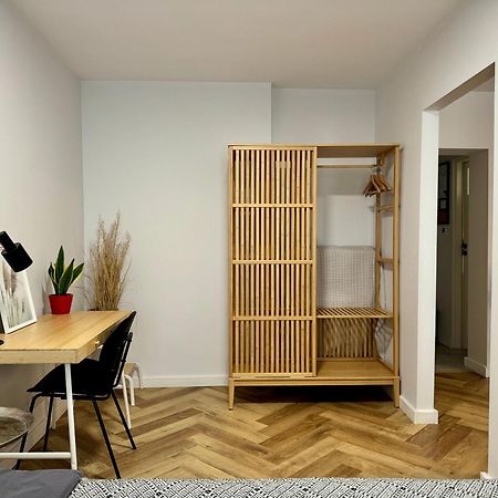 Tandem In Old Town - 24H Self Check-In Apartment Wroclaw Bagian luar foto