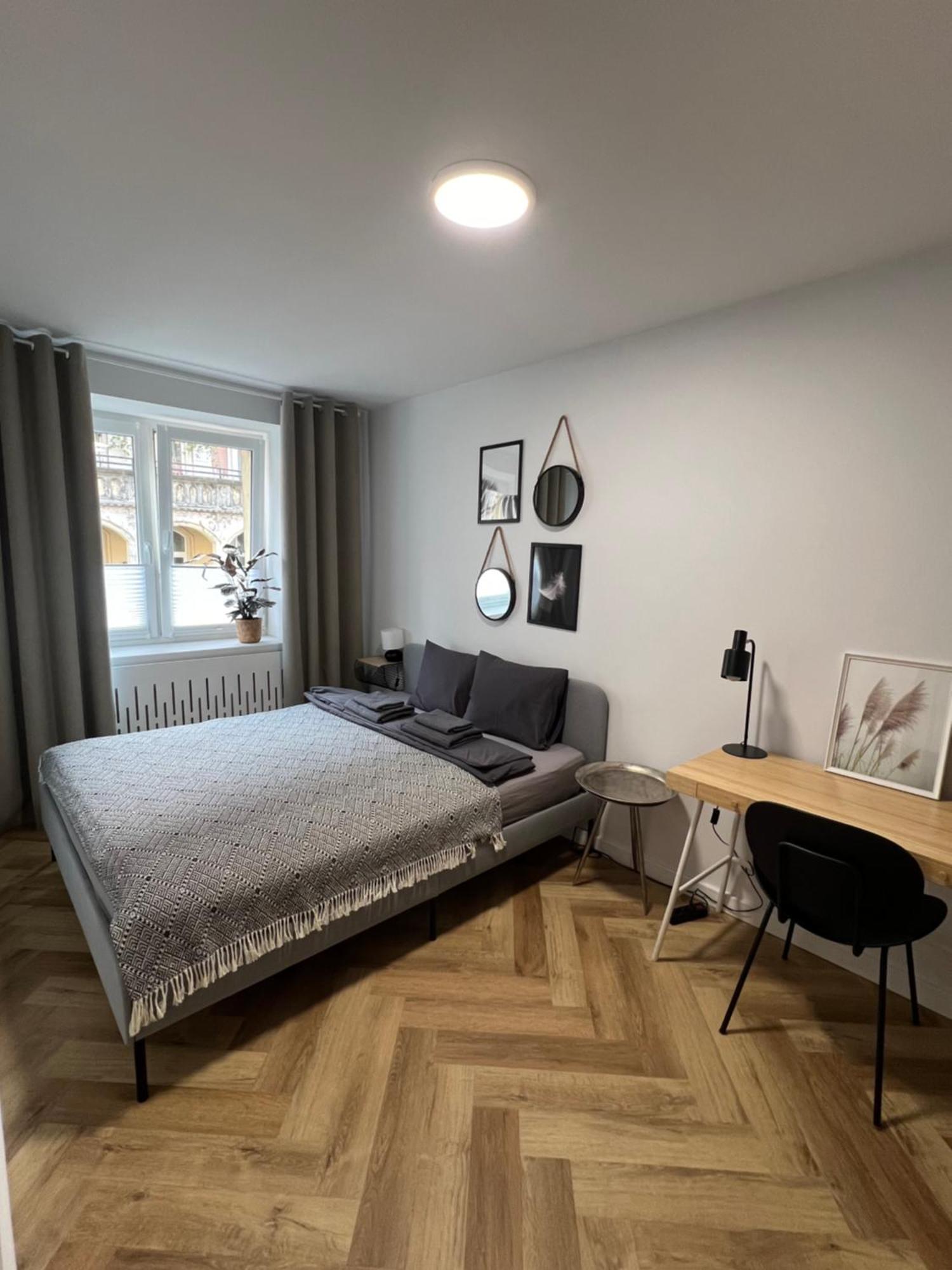 Tandem In Old Town - 24H Self Check-In Apartment Wroclaw Bagian luar foto