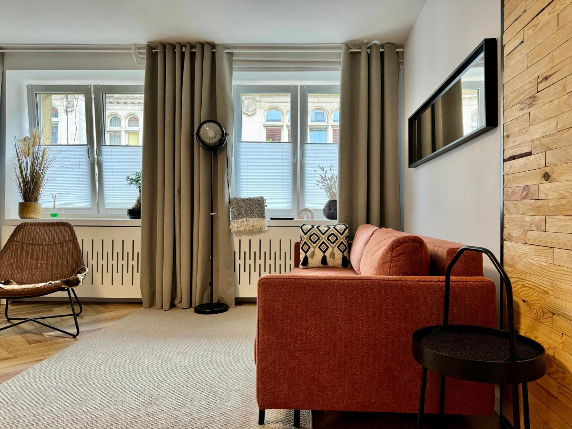 Tandem In Old Town - 24H Self Check-In Apartment Wroclaw Bagian luar foto